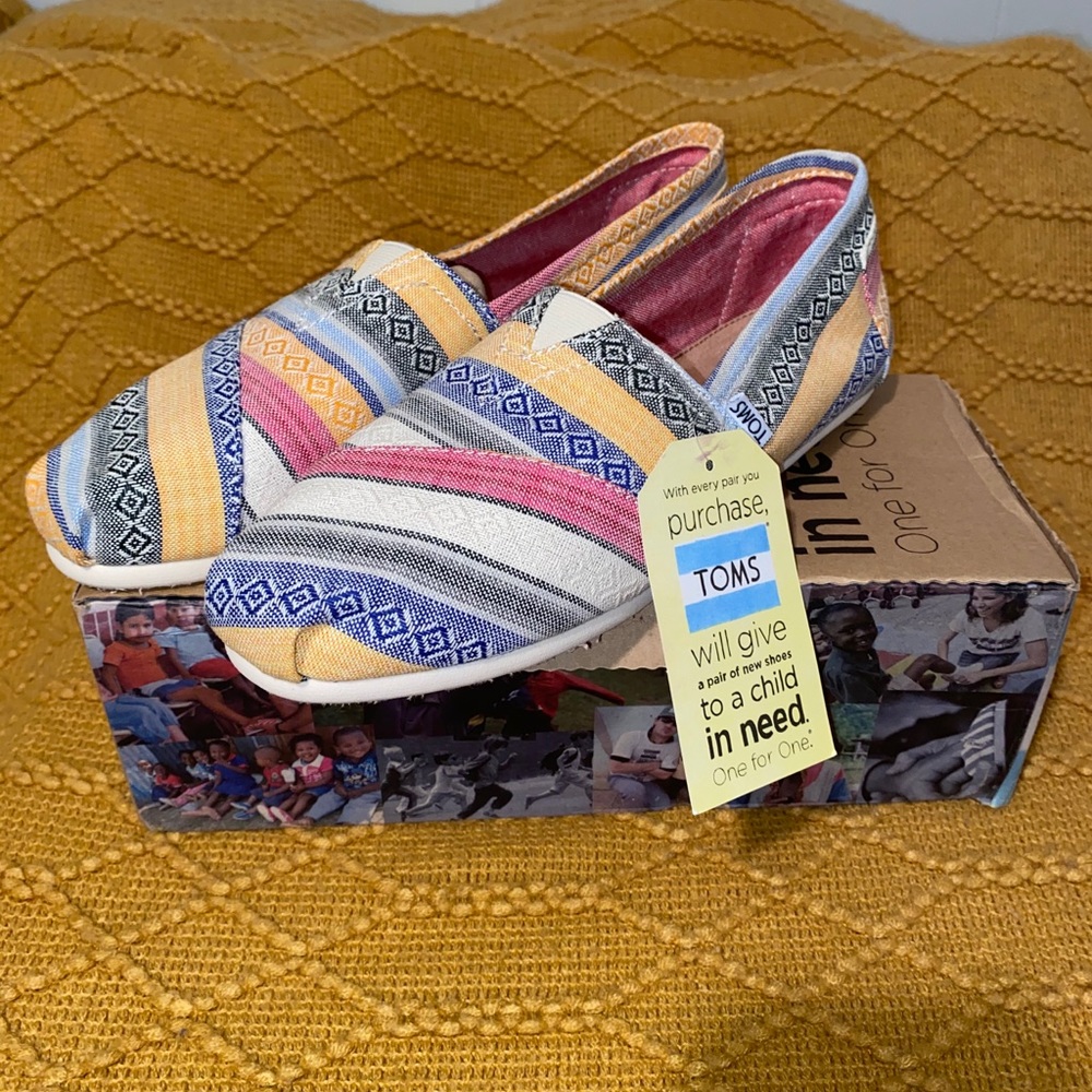TOMS // New Multi Nepal Weave Classic Toms